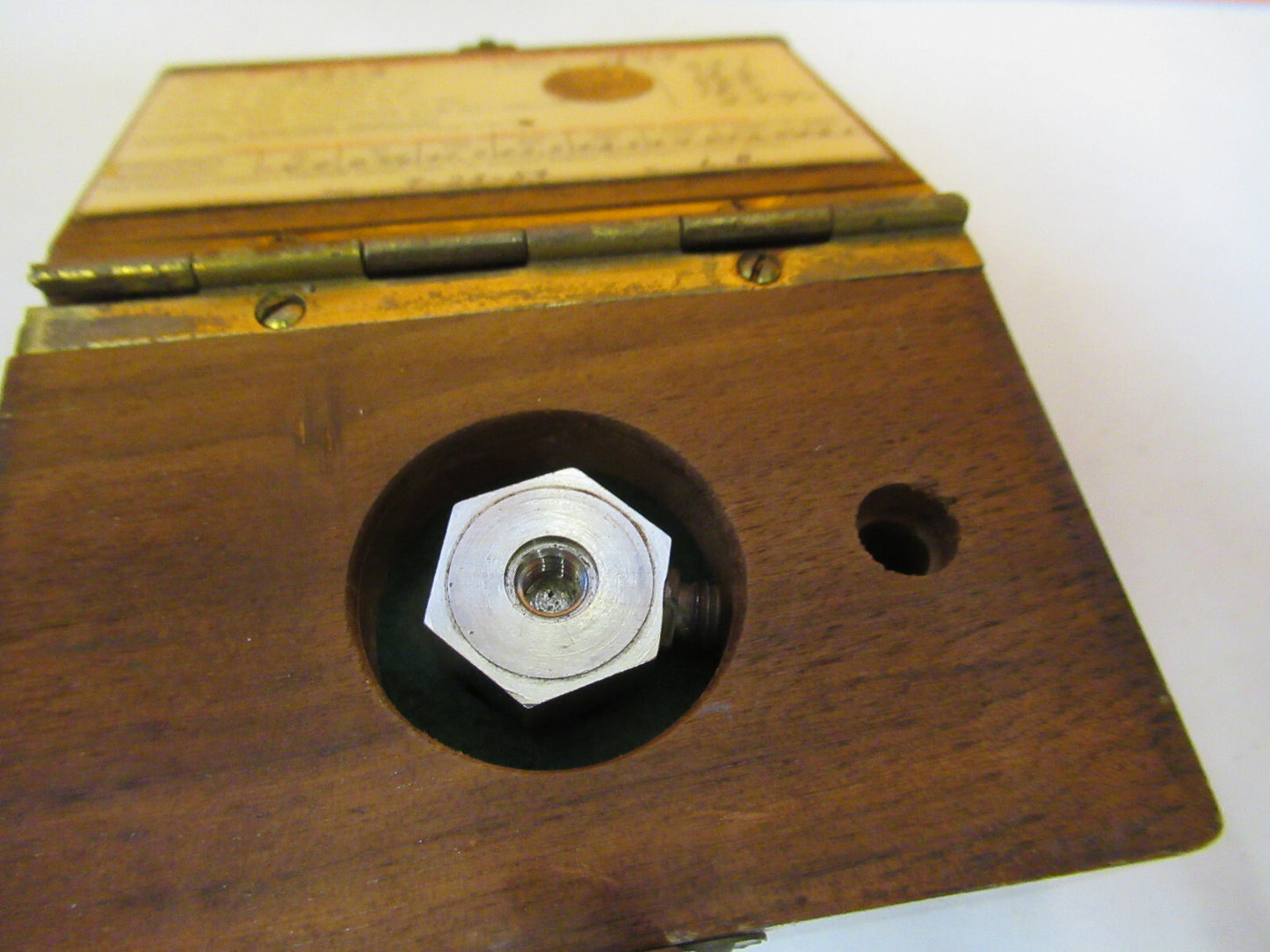 ENDEVCO 2213 UNIAXIAL ACCELEROMETER VIBRATION SENSOR AS PICTURED X6-A-33