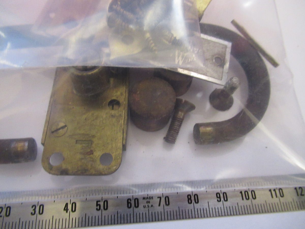 BAUSCH LOMB ANTIQUE LOCK WITHOUT KEY MICROSCOPE PART AS PICTURED Q2-105