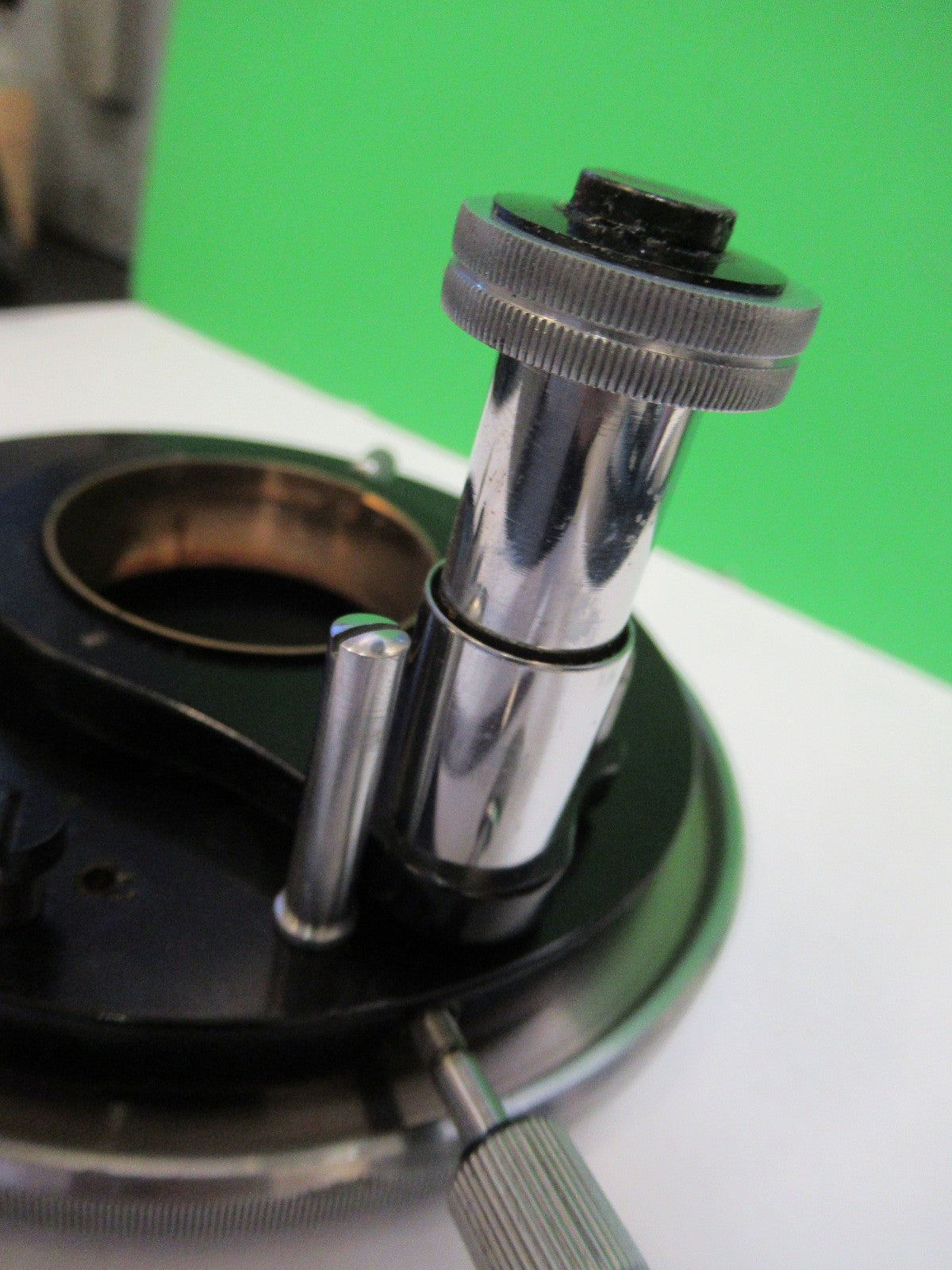 SEIBERT WETZLAR ROTABLE POL STAGE TABLE MICROSCOPE PART AS PICTURED U9-A-08