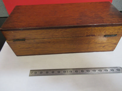 ANTIQUE WOOD CONTAINER EMPTY VERY OLD SCOPE  MICROSCOPE PART AS PICTURED T9-A-49