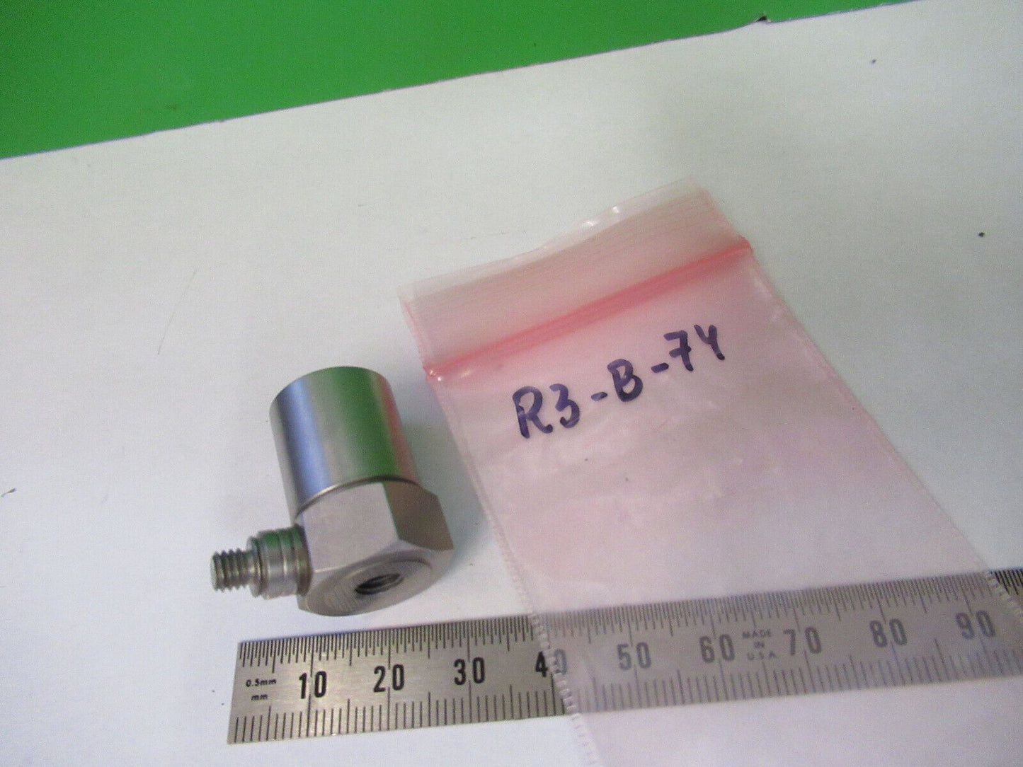 KISTLER 8608A100 ACCELEROMETER VIBRATION SENSOR AS PICTURED &R3-B-74