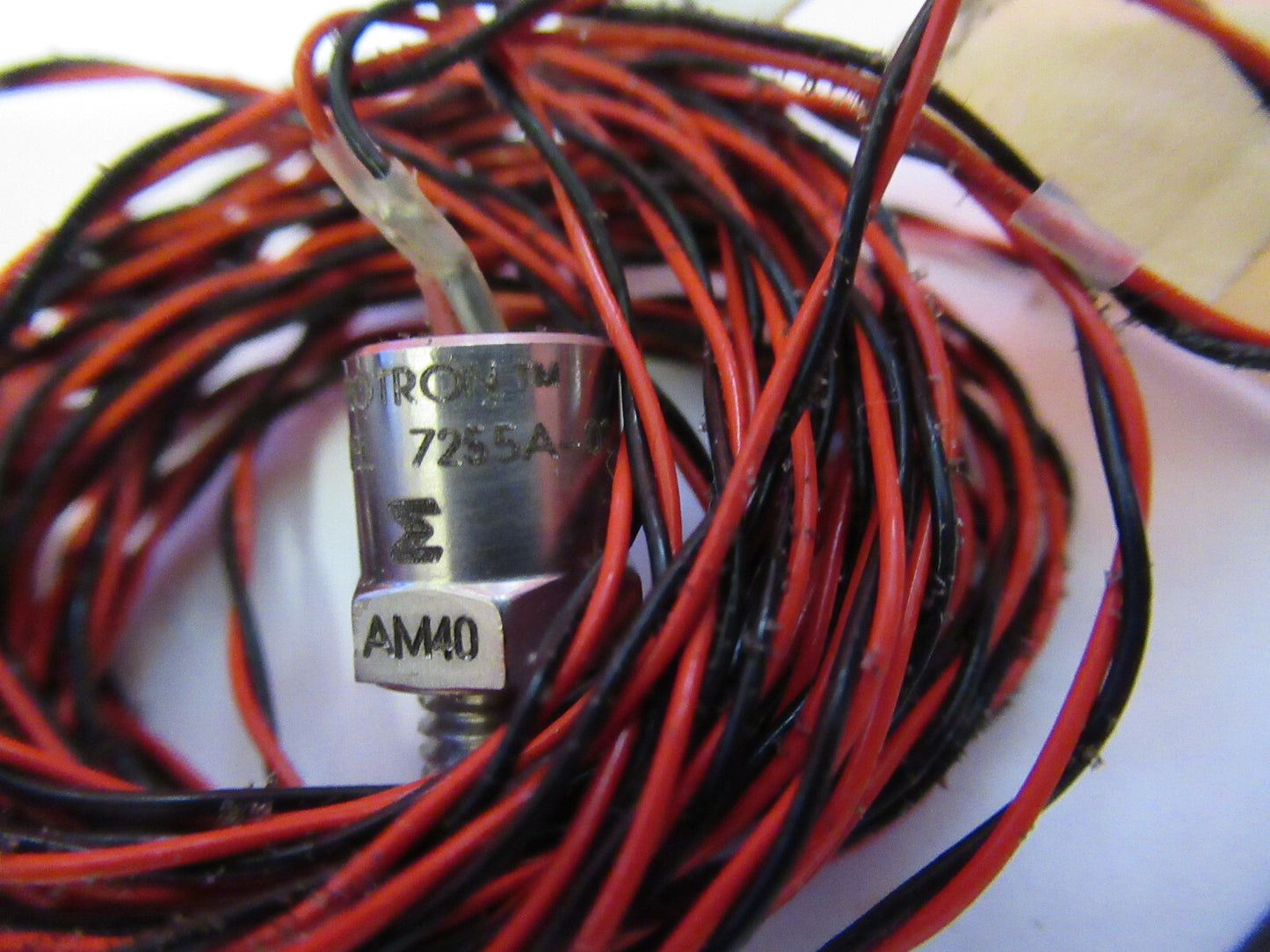 PCB PIEZOTRONICS ENDEVCO 7255A-01 HIGH SHOCK ACCELEROMETER AS PICTURED X8-B-14