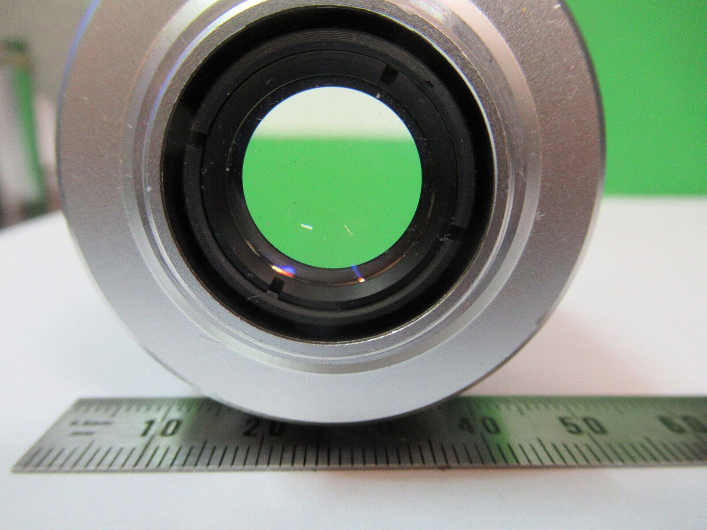 MACRO LENS LENS OPTICS AS PICTURED R2-A-32