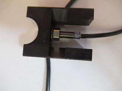 TELEMECANIQUE INDUCTIVE PROXIMITY SENSOR XS1N05 MOUNTED  AS PICTURED R5-A-52