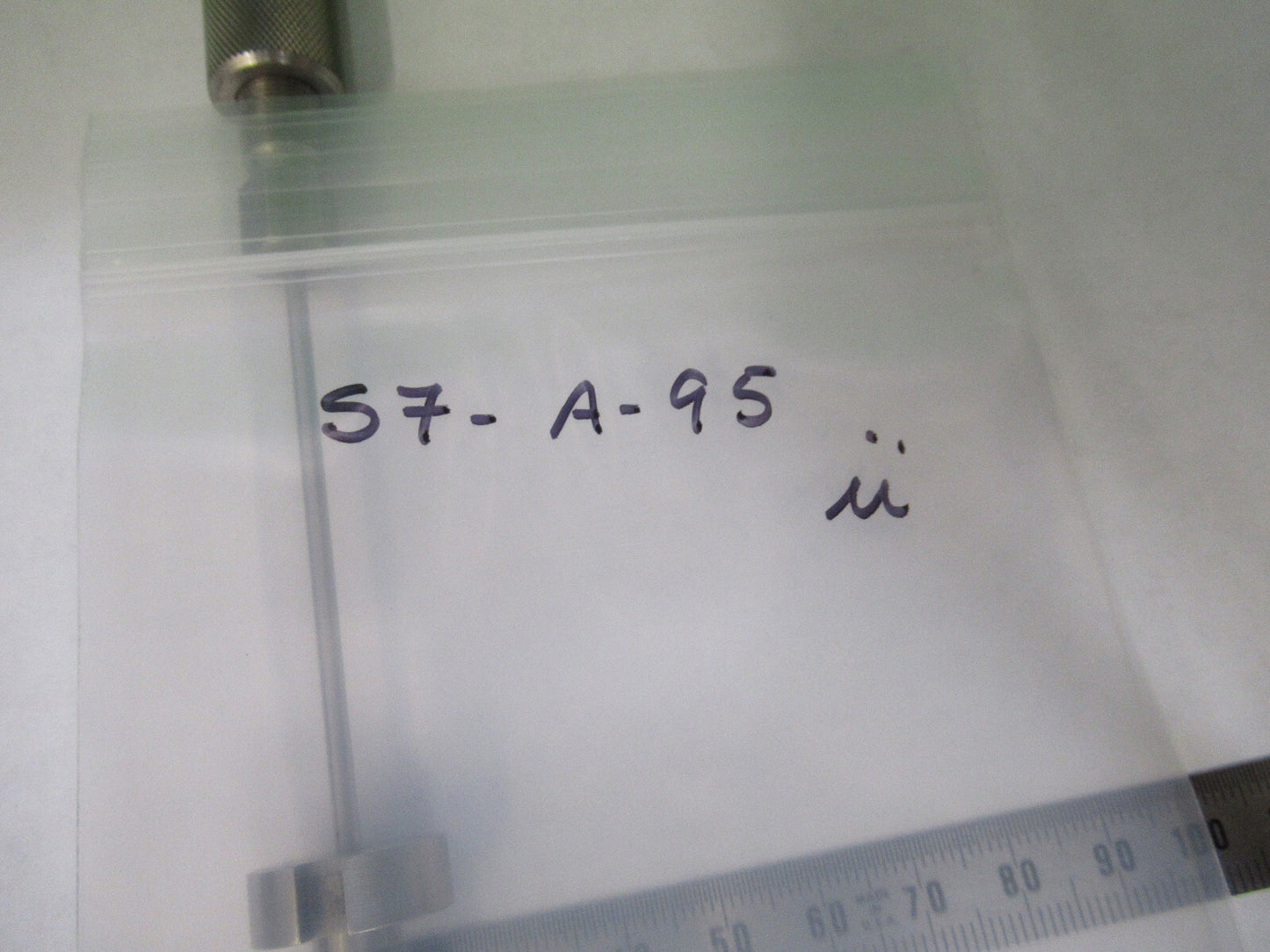 VACUUM LEVEL MICRO POSITIONING MICROMETER  AS PICTURED S7-A-95