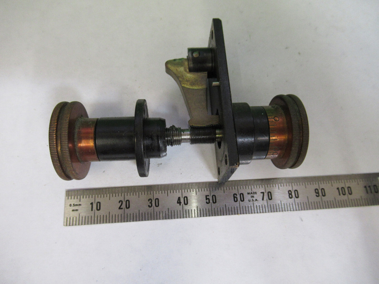ANTIQUE BAUSCH LOMB MICRO STAGE KNOBS BRASS MICROSCOPE PART AS PICTURED S7-A-07