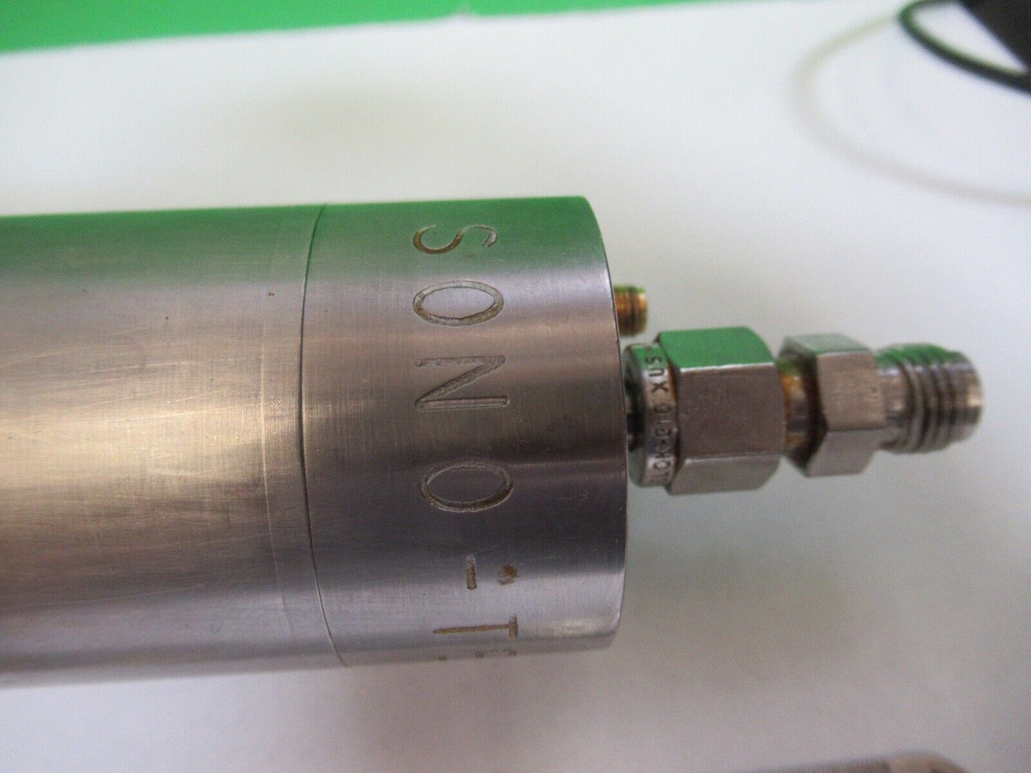 LABORATORY INDUSTRIAL SONO-TEK ULTRASONIC PIEZO DIFFUSER NOZZLE AS PIC Q7-B-30