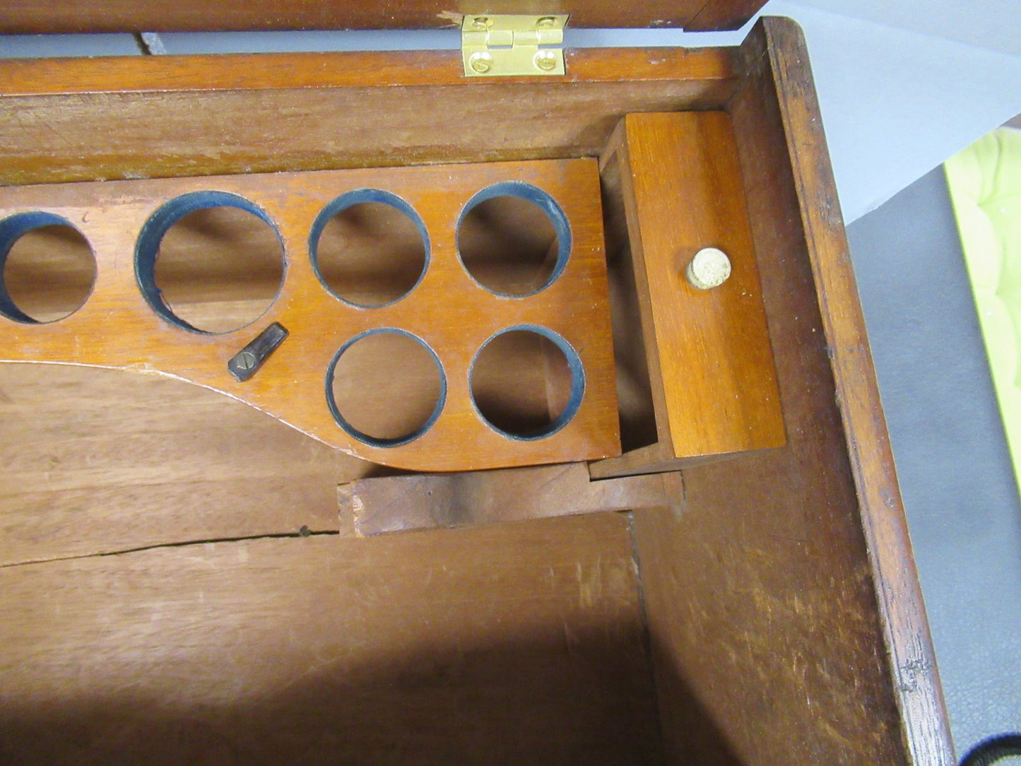 ANTIQUE WOOD CABINET EMPTY OPTICIANS LONDON COLLINS UK MICROSCOPE PART ta-5