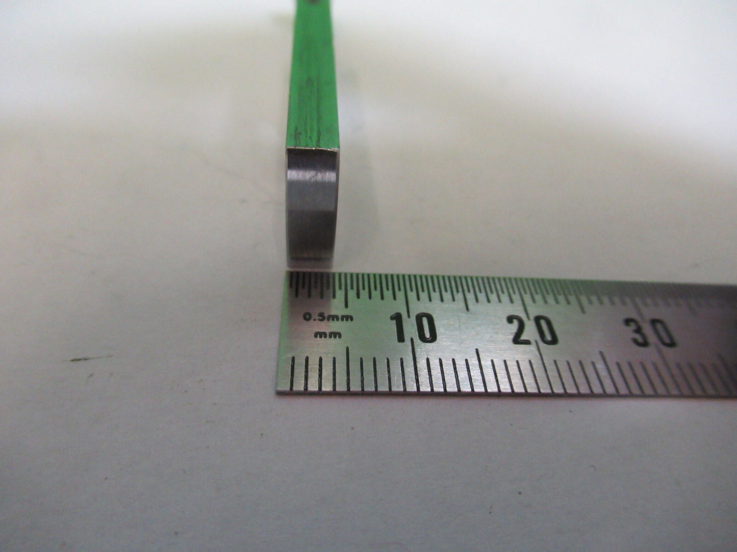 LEITZ WETZLAR POL SLIDE 1/4 LAMBDA GLIMMER MICROSCOPE PART AS PICTURED P2-B-16B