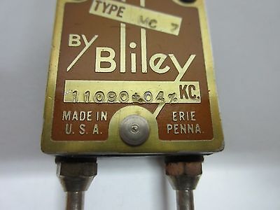 BLILEY MC7 QUARTZ CRYSTAL FREQUENCY CONTROL RADIO ORIGINAL BOX #E2-17