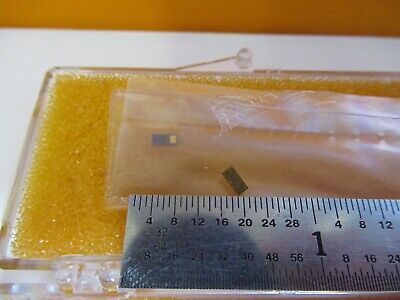 UDT UNITED DETECTOR TECHNOLOGY PHOTODIODE LOT 2 EA CHIPS LIGHT SENSOR &8C-A-85