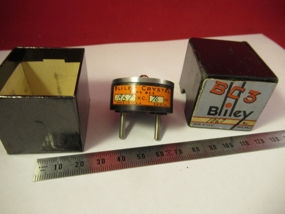 Vintage 1940's Quartz Crystal Bliley Electric Co. BC3 Frequency 1867 Kc +Box