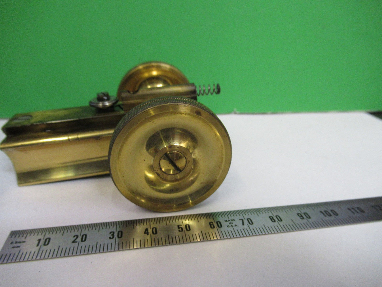 ANTIQUE BRASS LEITZ GERMANY STAGE KNOBS MICROSCOPE PART AS PICTURED V3-A-32