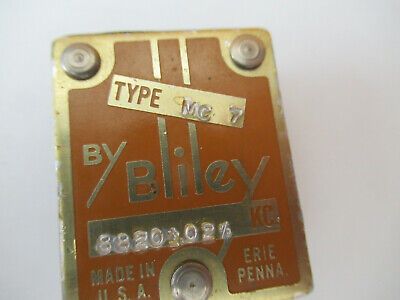 BLILEY WURLITZER RESONATOR QUARTZ CRYSTAL FREQUENCY CONTROL AS PICTURED F2-A-213