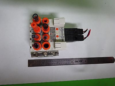 CONTROL SYSTEMS SMC PNEUMATIC VALVES VQ1171  AS IS BIN#72-71