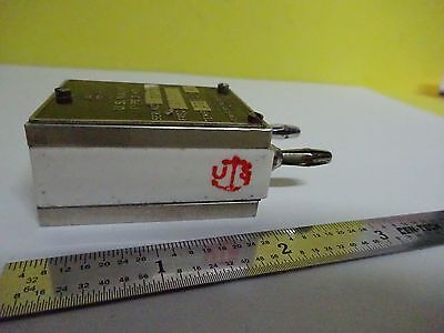 ANTIQUE QUARZ FUNKKRISTALL US NAVY PREMIER FREQUENCY CONTROL #W7-52