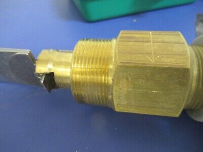 FLOTEC FLOW SWITCH for HAZARDOUS LOCATIONS INDUSTRIAL CONTROL AS PICTURED 9-A-16