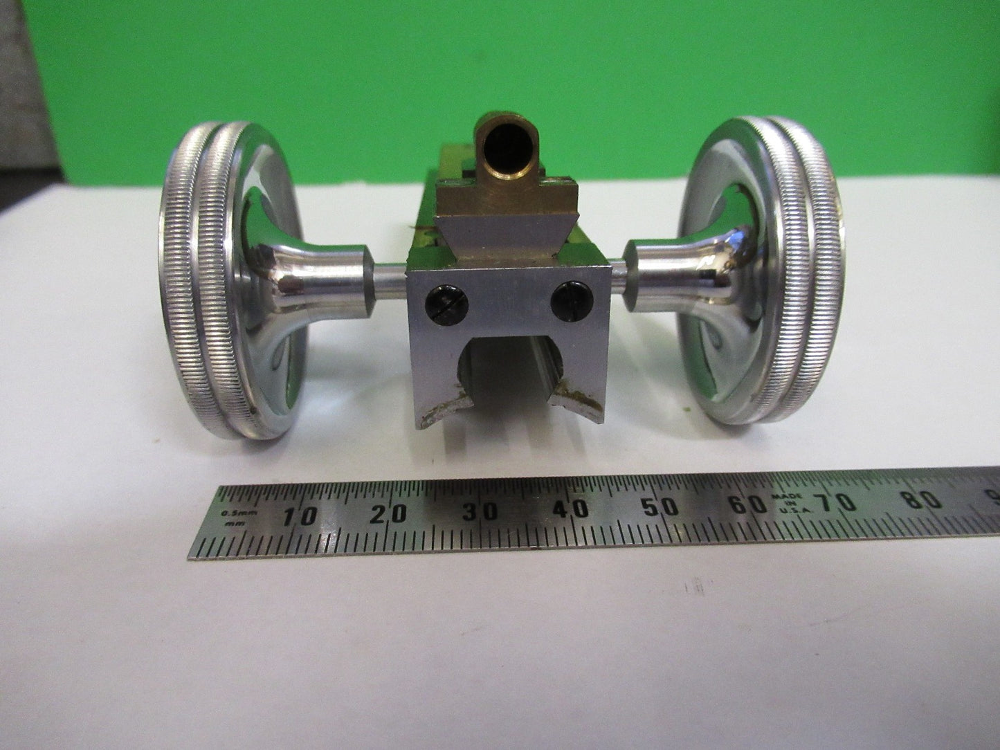 SEIBERT WETZLAR BRASS SET KNOBS MACRO MICROSCOPE PART AS PICTURED U9-A-14