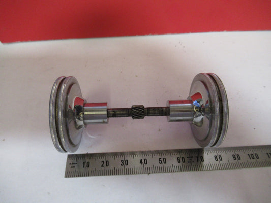 ANTIQUE BAUSCH LOMB SET OF KNOBS GEAR STAGE MICROSCOPE PART AS PICTURED V7-A-48