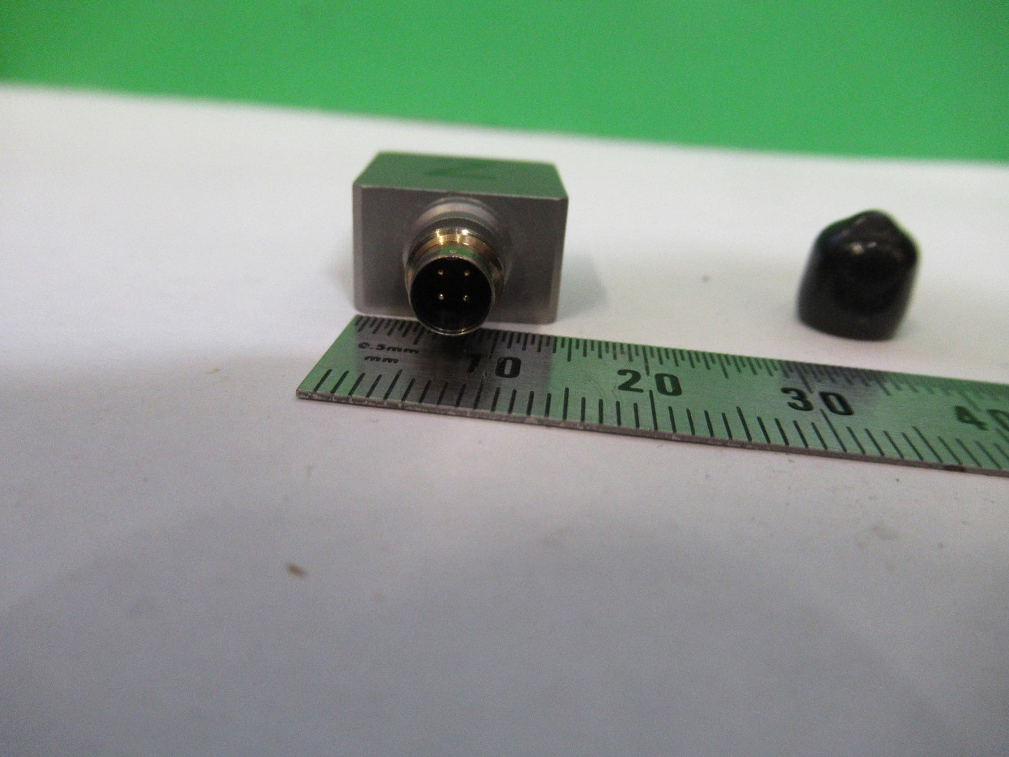 DYTRAN 3093M17 100mV/g ACCELEROMETER VIBRATION SENSOR AS PICTURED V3-A-88