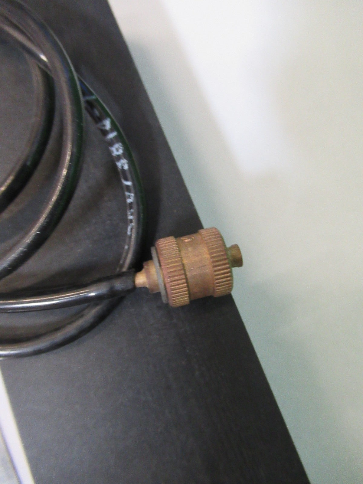 LIGHT SHUTTER ILLUMINATION MICROSCOPE PART  AS PICTURED T4-A-04