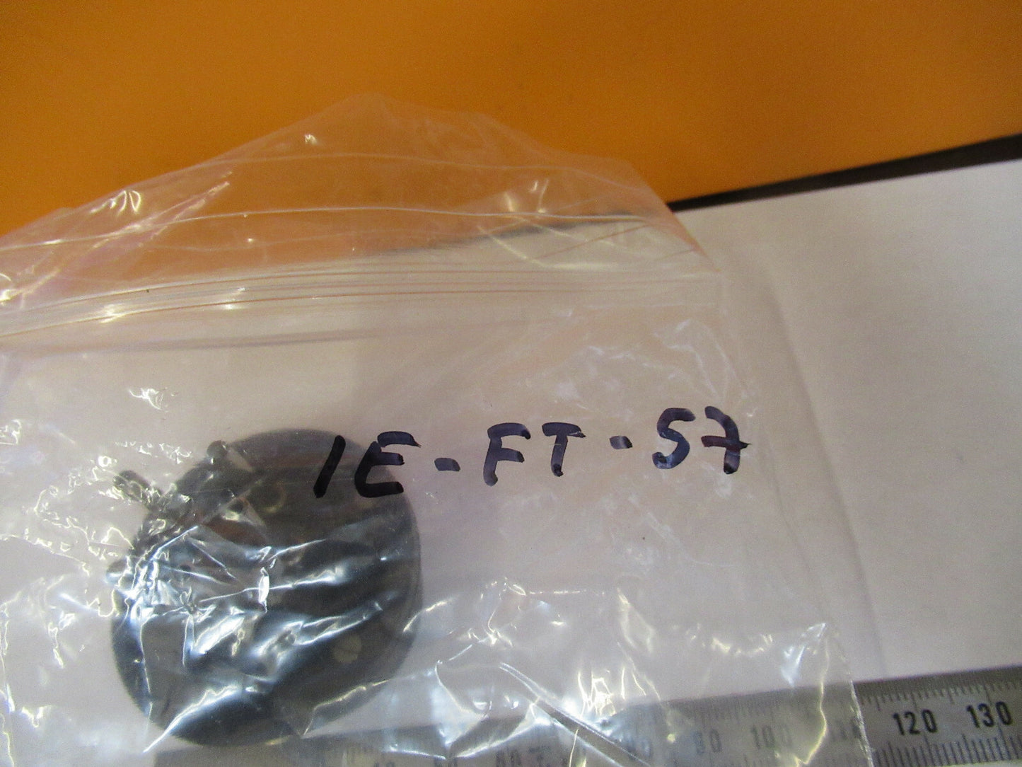 DEKA-XTAL IOWA QUARTZ CRYSTAL RARE FREQUENCY CONTROL AS PICTURED #1E-FT-57