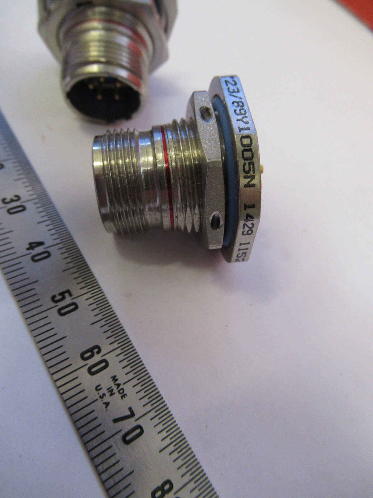 SEALTRON SPACE CONNECTOR MIL SPEC M83723/89Y1005N  AS PICTURED T1-A-12