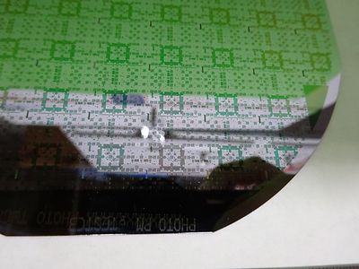 SEMICONDUCTOR WAFER SILICON WITH COMPONENTS AS IS  BIN#P6-90