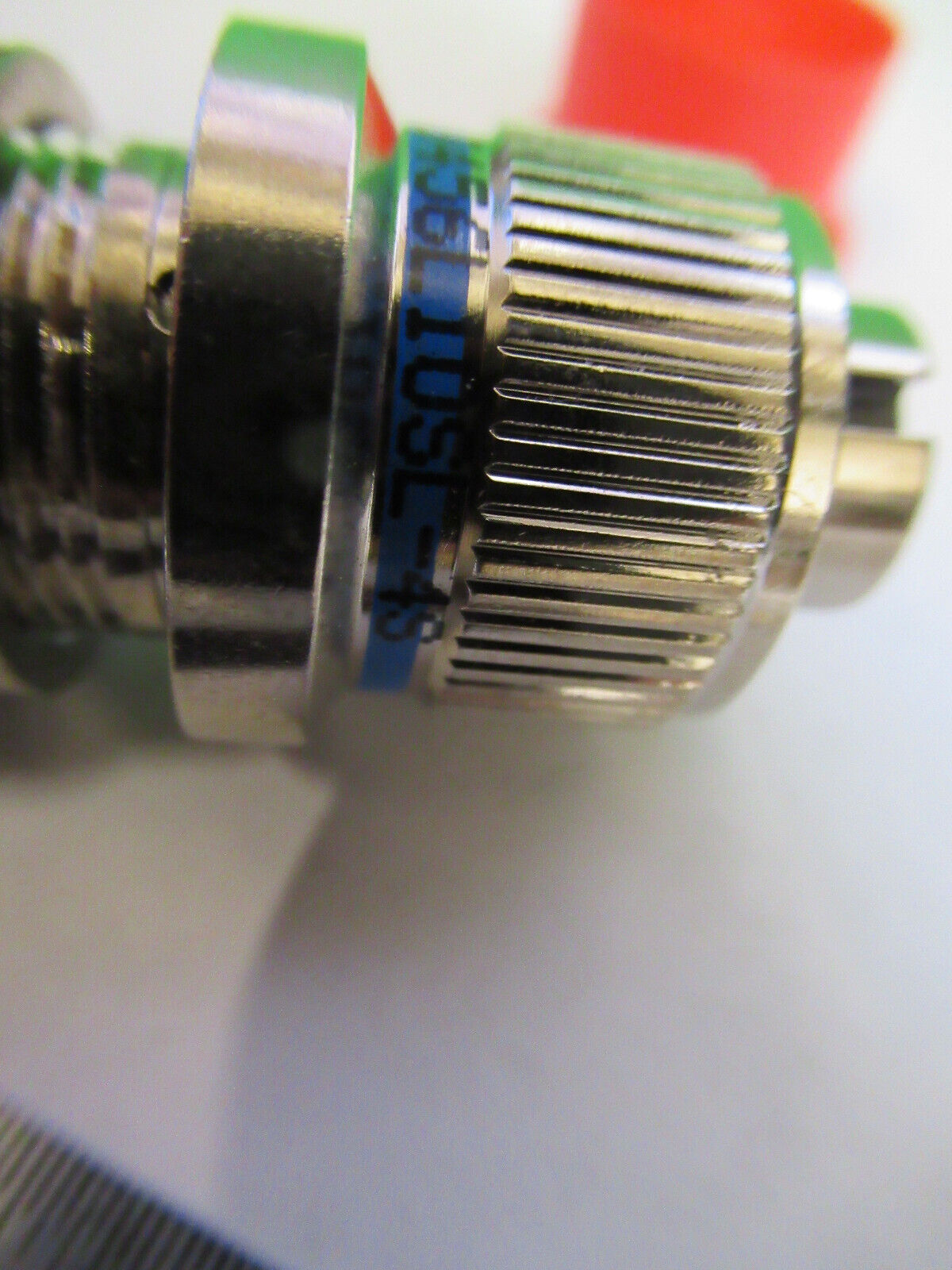 AMPHENOL CONNECTOR MS3456L10SL-4S DUAL PIN ACCELEROMETER AEROSPACE ITEM X7-A-34