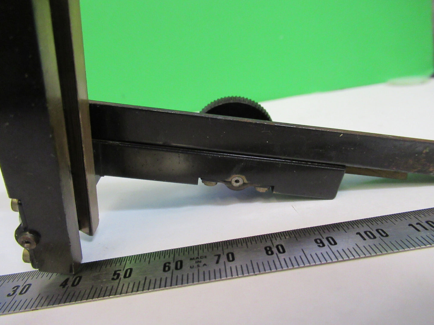 ANTIQUE BAUSCH LOMB FOR PARTS STAGE CLIPS MICROSCOPE PART AS PICTURED X7-A-61