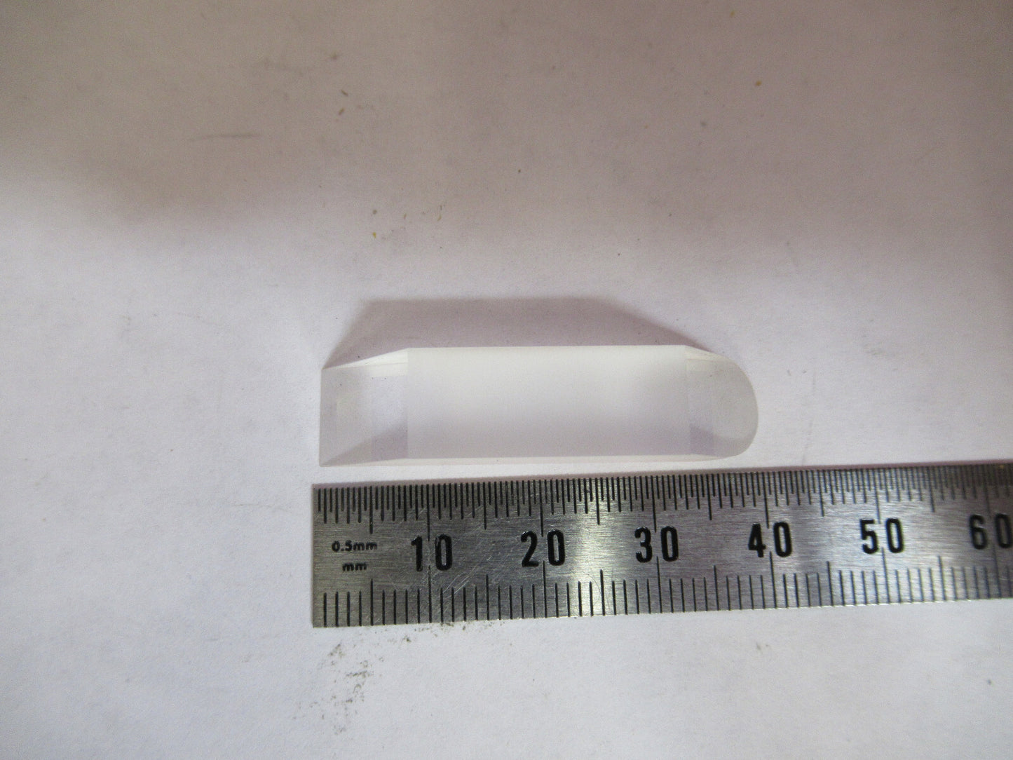 optical MINI glass PRISM MIL SPEC  laser optics as pictured  y3-a-16