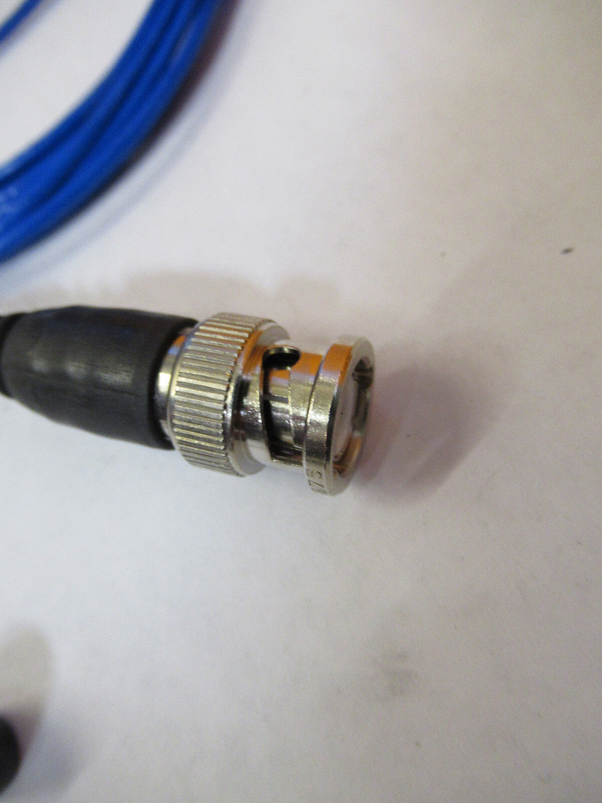 PCB PIEZOTRONICS CABLE 003C10 for ACCELEROMETER SENSOR AS PICTURED 47-FD-18