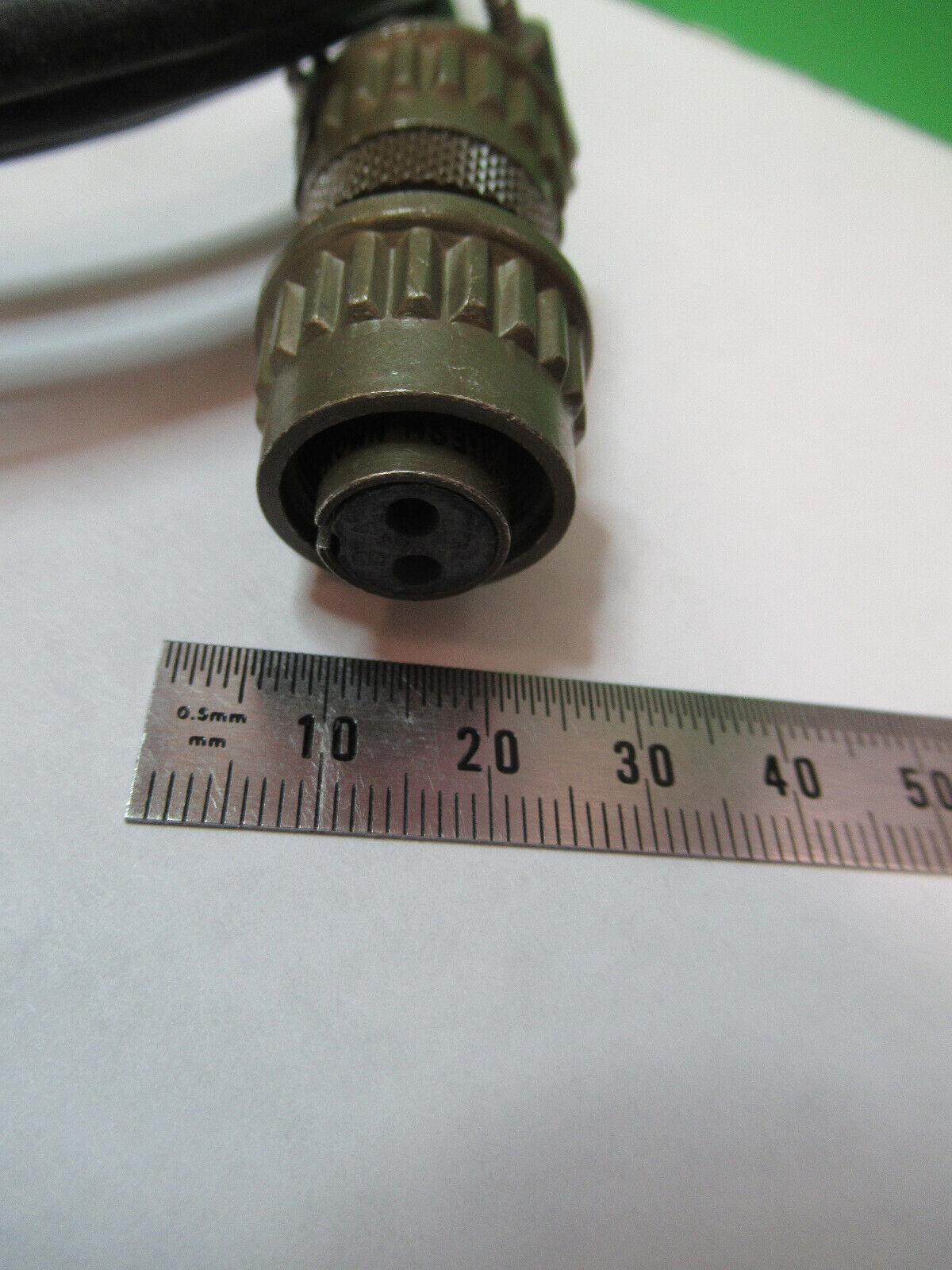 5 FEET CABLE MIL CONNECTOR TWO PINS for PIEZO ACCELEROMETER PICTURED S8-A-63