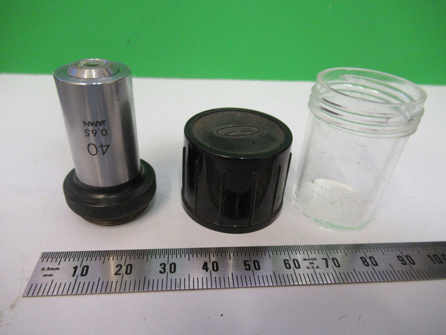 JAPAN OBJECTIVE 40X LENS OPTICS MICROSCOPE PART AS PICTURED X5-A-26