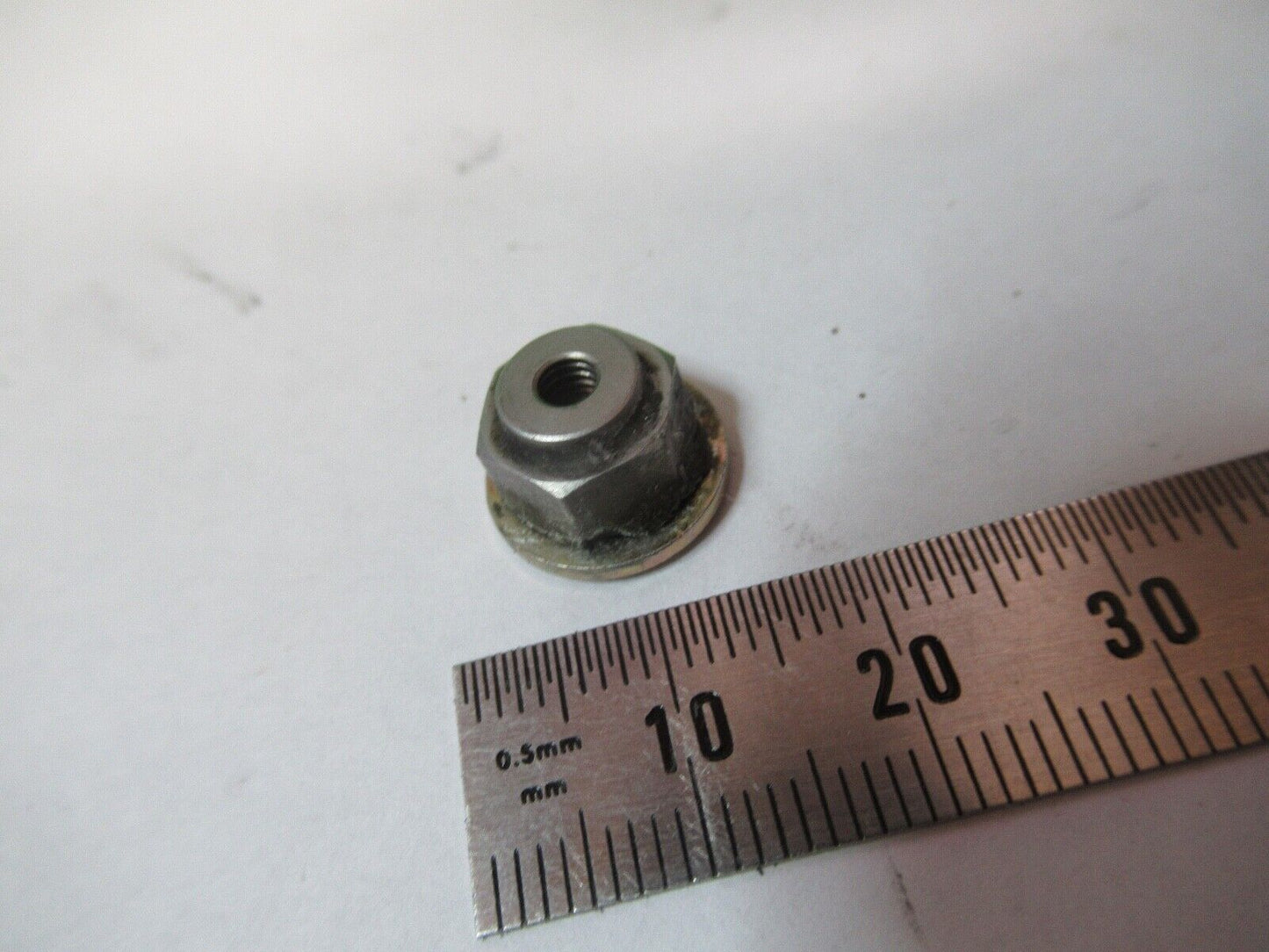 PCB PIEZOTRONICS MAGNET BASE for ACCELEROMETER VIBRATION SENSOR AS PIC z1-b-66