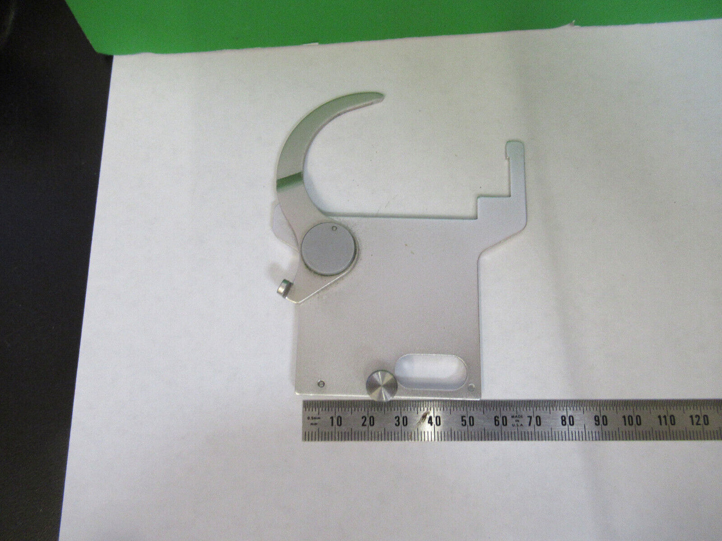 WILD HEERBRUGG SWISS CLIPS TABLE M20 MICROSCOPE PART AS PICTURED G8-A-34