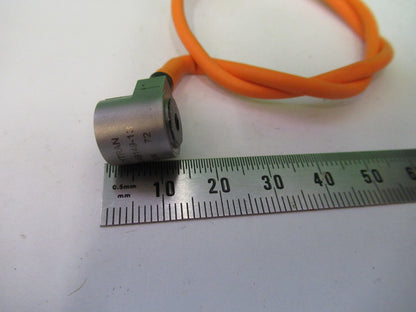 BOEING AIRCRAFT  T-049149-13 ACCELEROMETER VIBRATION SENSOR AS PICTURED X5-A-34