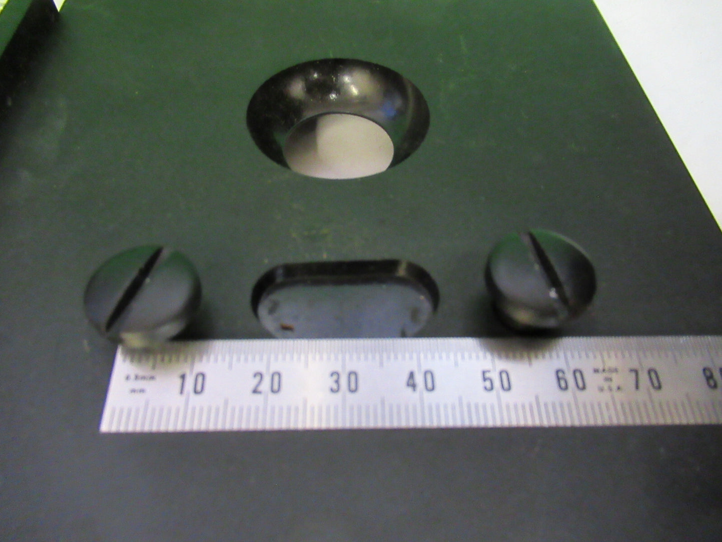 AO SPENCER XY STAGE CLIPS TABLE MICROSCOPE PART AS PICTURED X9-B-80