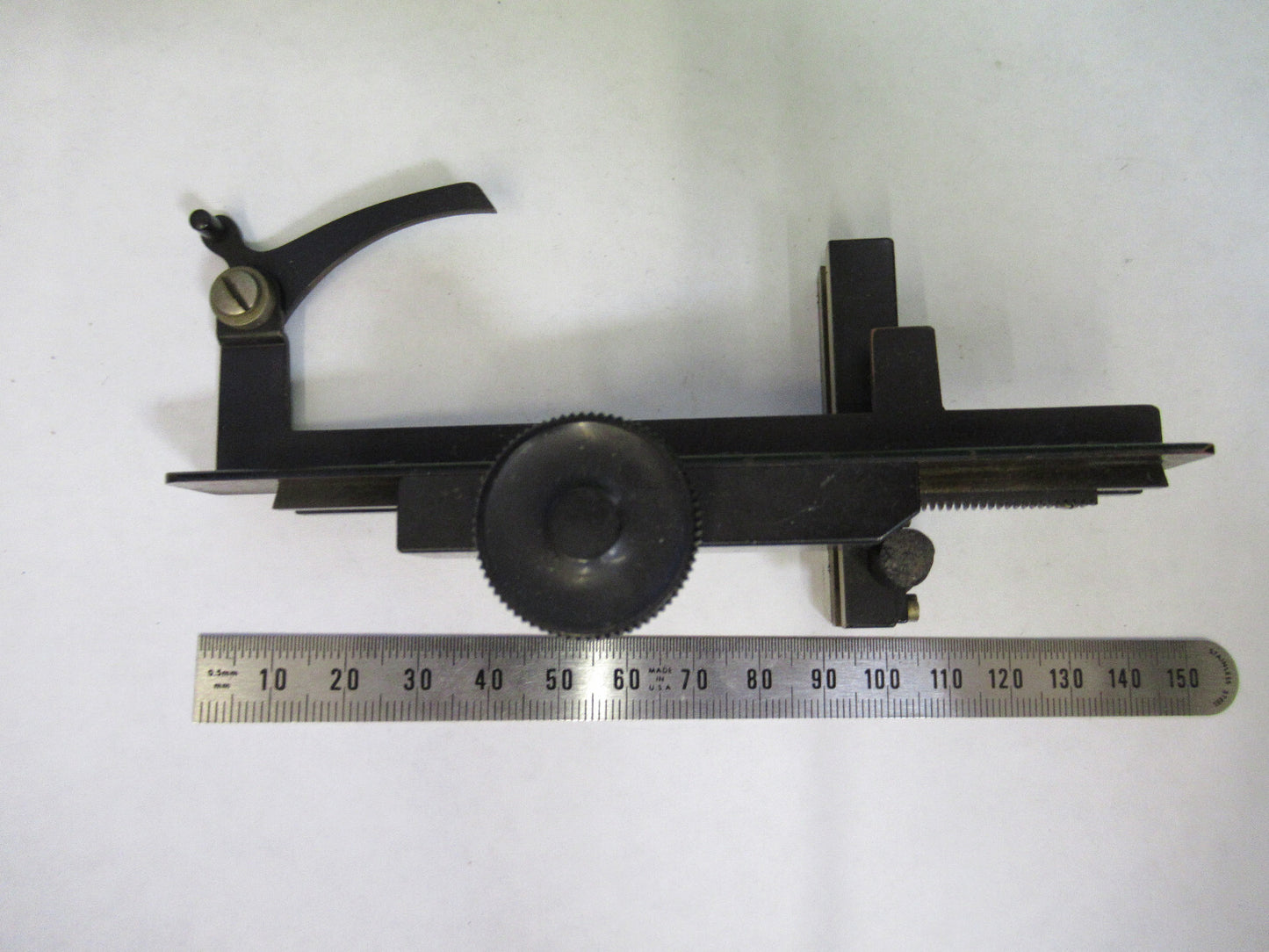 ANTIQUE BAUSCH LOMB FOR PARTS STAGE CLIPS MICROSCOPE PART AS PICTURED X7-A-61