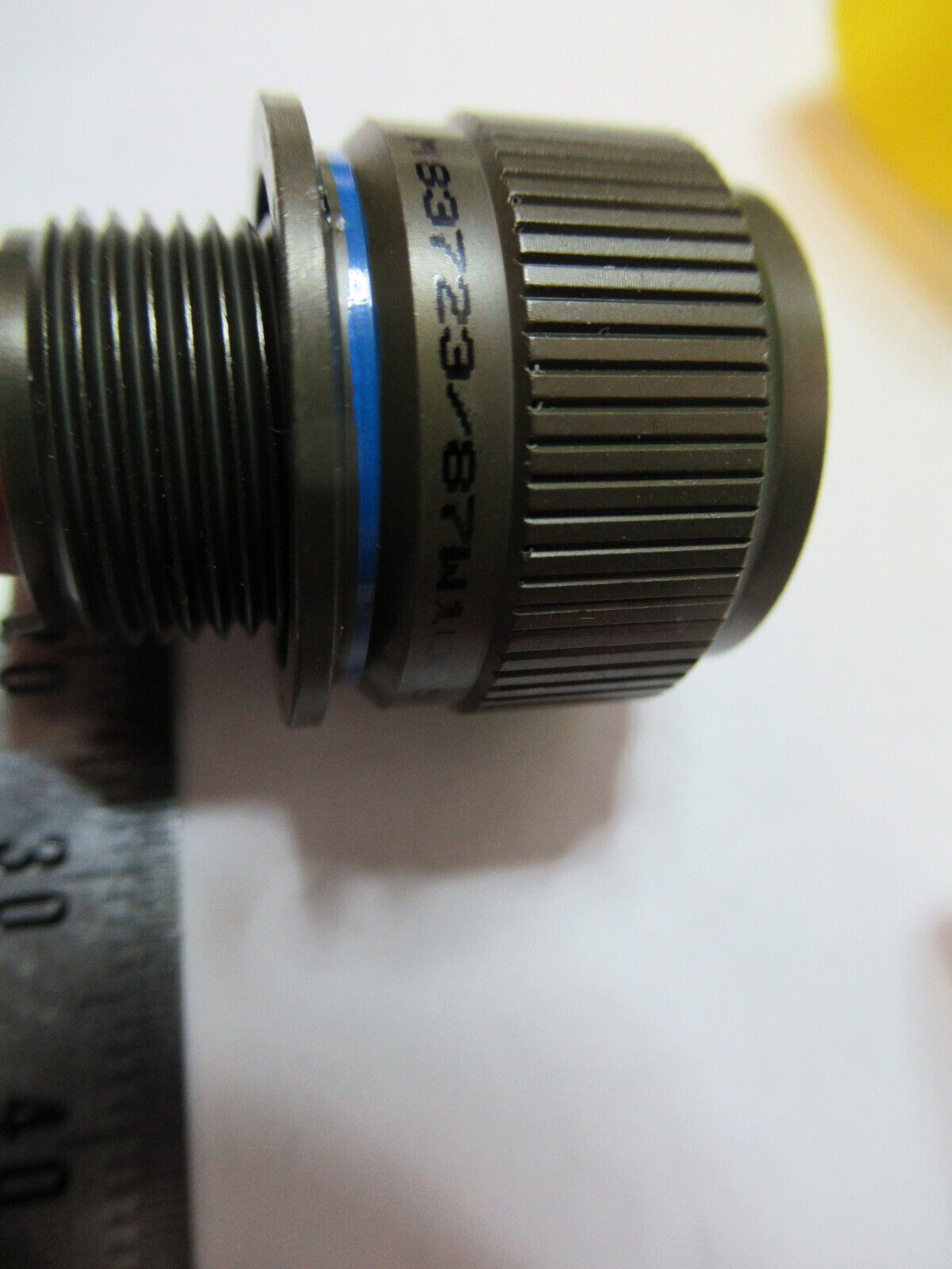 M83723/87W1005N RMS CONNECTOR AEROSPACE ITEM AS PICTURED X7-A-35