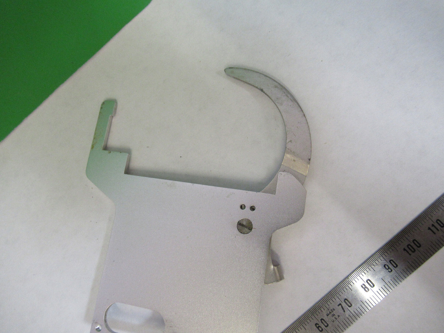 WILD HEERBRUGG SWISS CLIPS TABLE M20 MICROSCOPE PART AS PICTURED G8-A-34