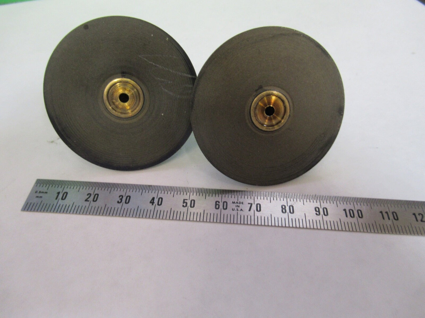 ZEISS GERMANY PAIR KNOBS STANDARD MICROSCOPE PART AS PICTURED G7-A-40