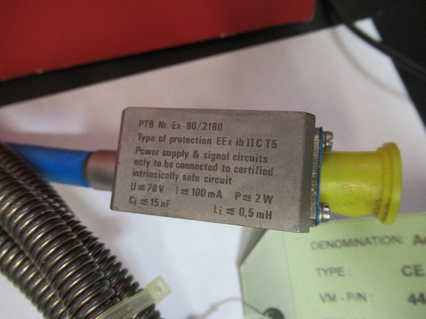 MEGGITT VIBRO-METER CE 136 444-136-000-102 ATEX ACCELEROMETER AS PICTURED S6-A-7