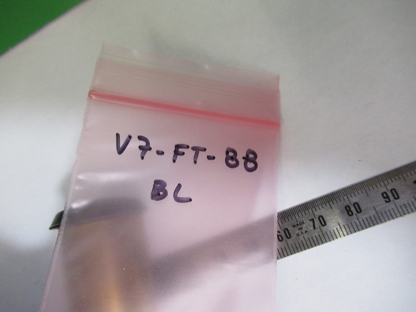 BAUSCH LOMB  EYEPIECE CONOSCOPE HOLE OPTICS MICROSCOPE PART V7-FT-88