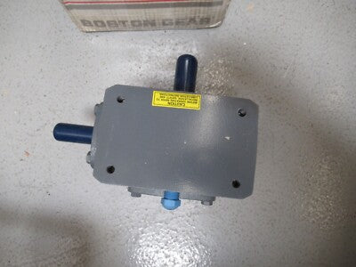 BOSTON SPEED REDUCER 7245G VERY HEAVY AS PICTURED &LAB