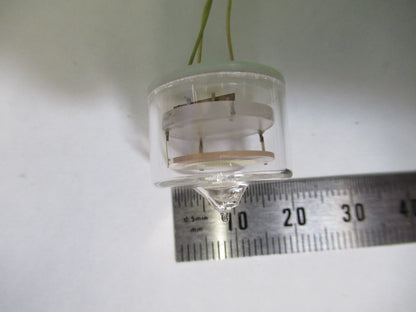 BENDIX 10 MHz QUARTZ FREQUENCY CONTROL RESONATOR GLASS PACKAGED AS PIC &Z5-A-15