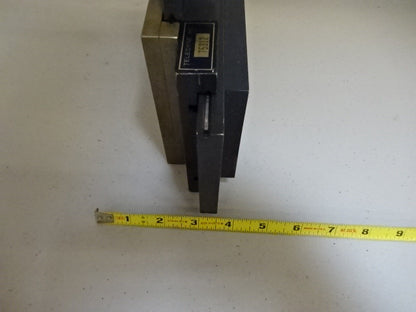WILDER OPTO-METRIC TOOLS XY MICROMETER STAGE TABLE GERMANY AS IS #TC-1