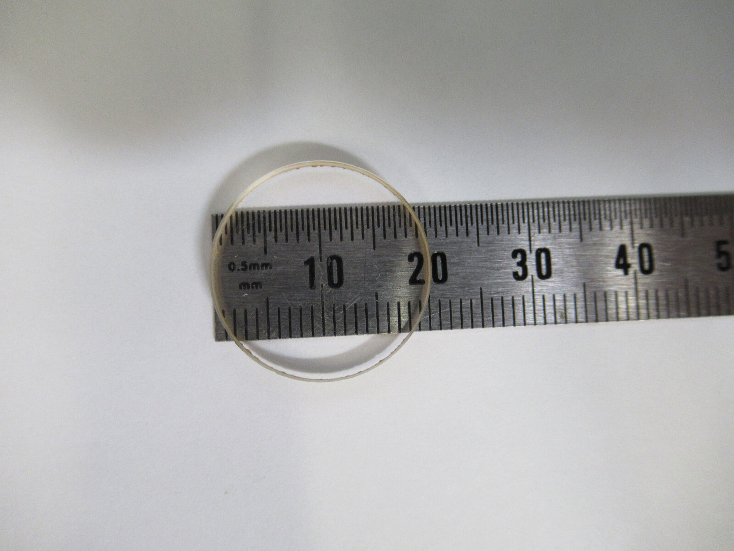 FLAT OPTICAL LENS BK7 GLASS 20mm DIAMETER OPTICS AS PICTURED X4-A-51