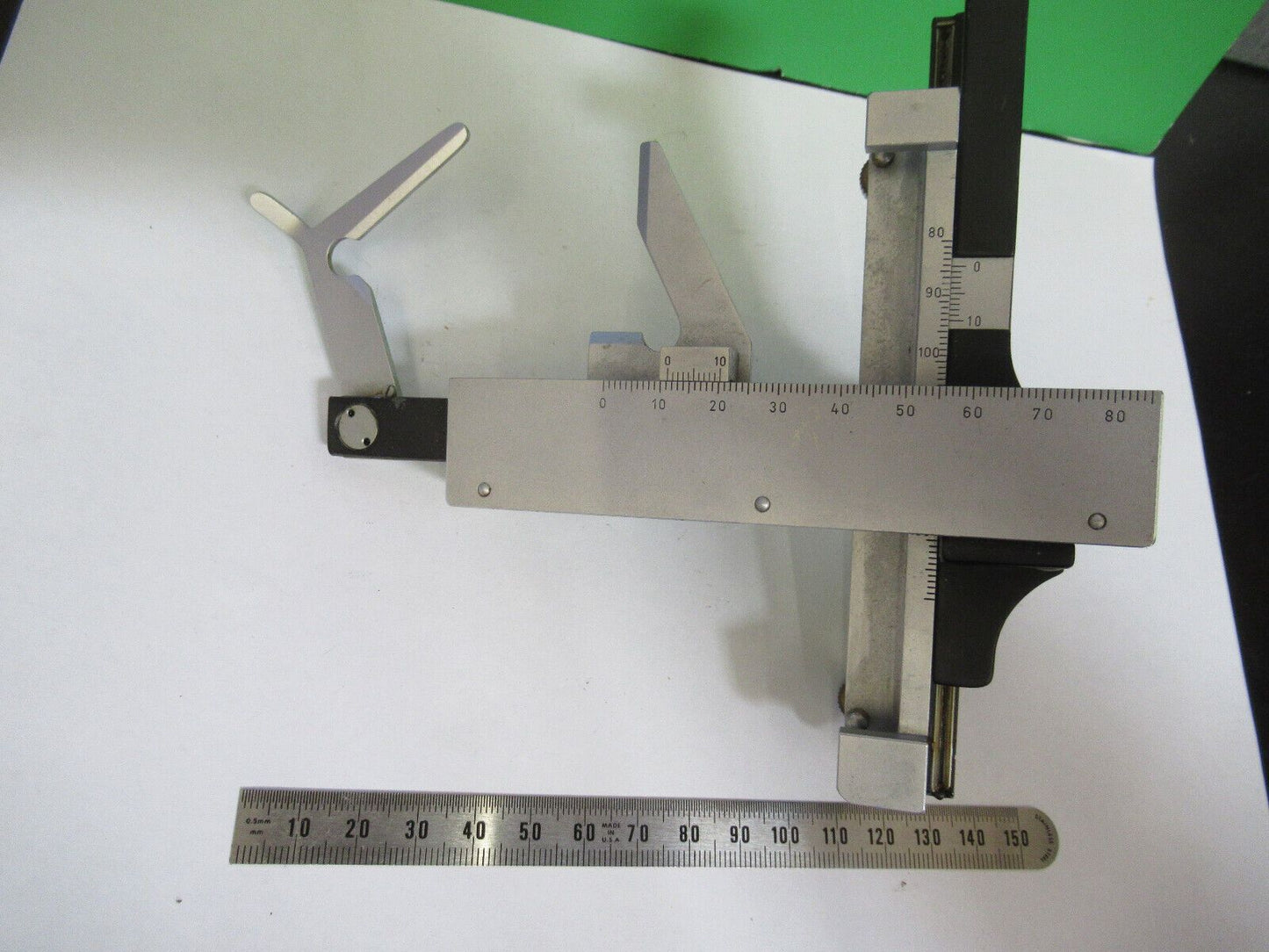 ERNST LEITZ GERMANY XY STAGE CLIPS MICROSCOPE PART OPTICS AS PICTURED #Z8-A-10