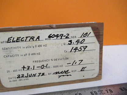 ELECTRA 6049-2 UNIAXIAL ACCELEROMETER VIBRATION SENSOR AS PICTURED X6-A-29